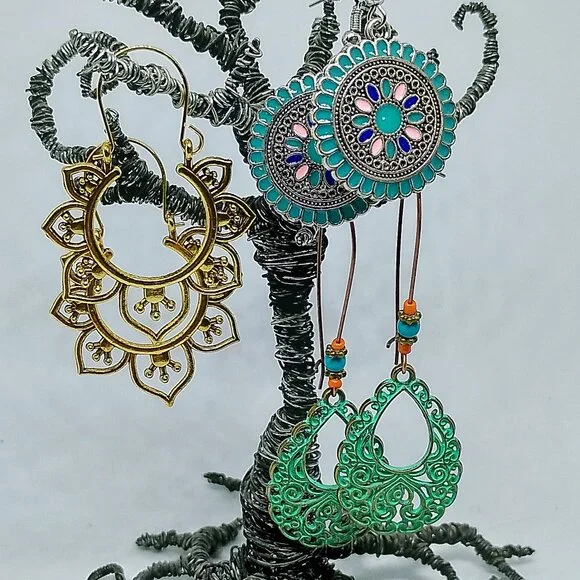 SALE! 3 PAIR EARRINGS, Ethnic SILVERY, BRONZE, PATINATED Blue Bunny BOHO BAUBLES - Picture 4 of 10